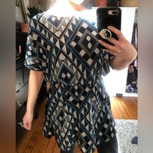 Geometric Everly navy dress
